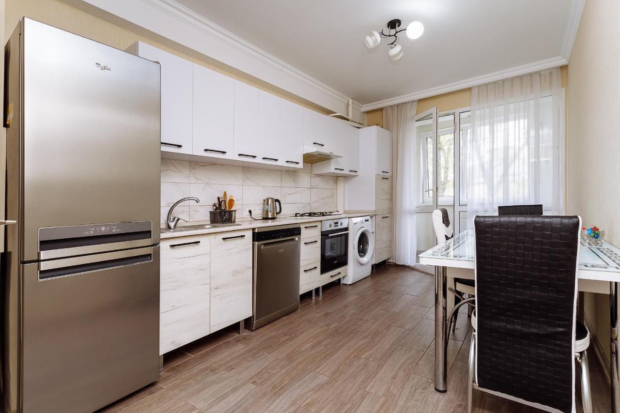 Apartament Confortabil In Centrul Orasului! Chisinau Exterior photo